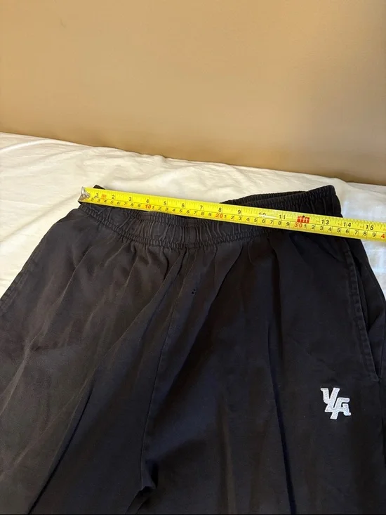 YoungLA Black Pump Cover Joggers XL - Picture 5 of 6